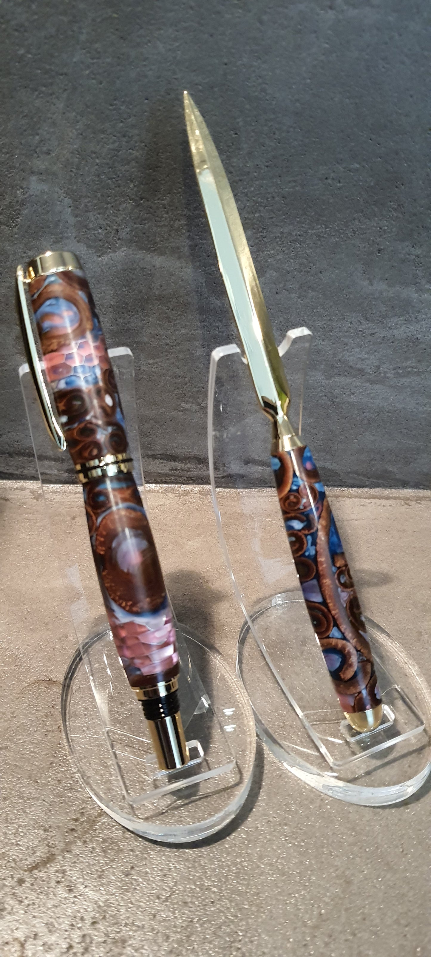 Ensemble stylo plume + ouvre lettre